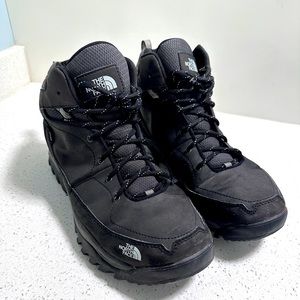 Men’s Size 9.5 Heat Seeker Ankle Winter Boot